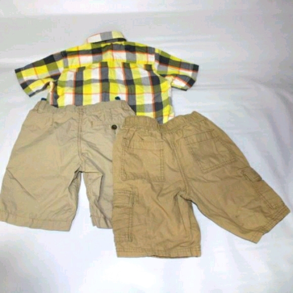 Boys Lot summer short sleeve shirt and shorts - Picture 6 of 7